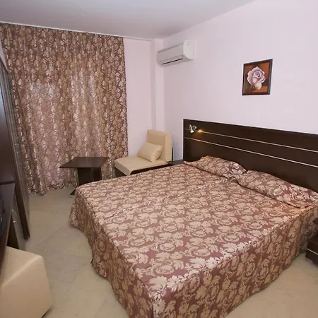 Hotel Atol 3*