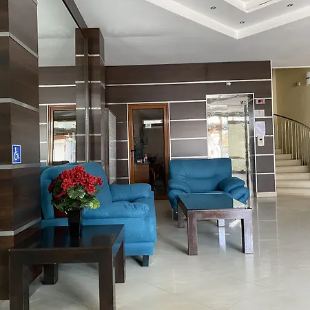 מלון Atol סאני ביץ'