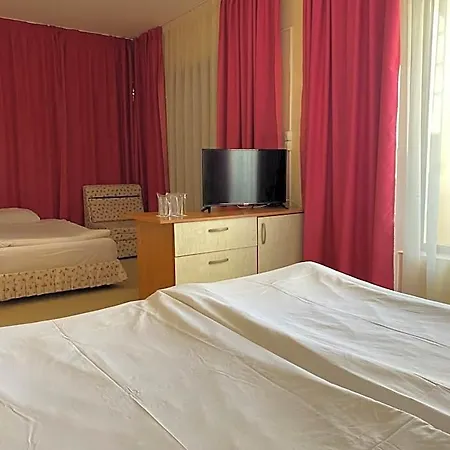 Atol Hotel 3*