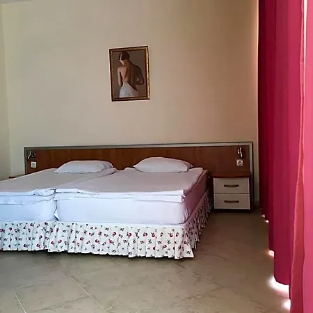 Szálloda Atol Napospart
