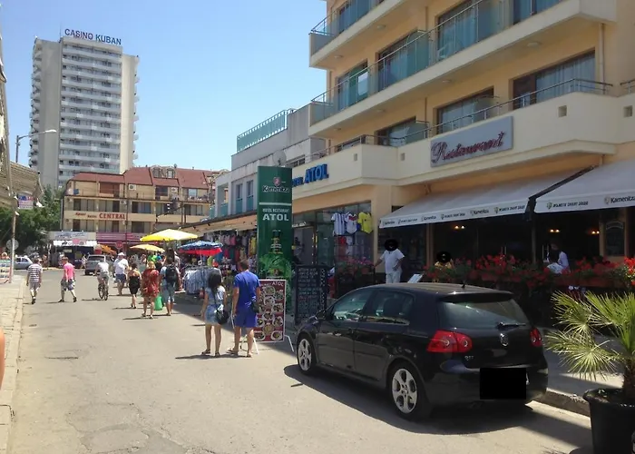 アトール ホテル 3*