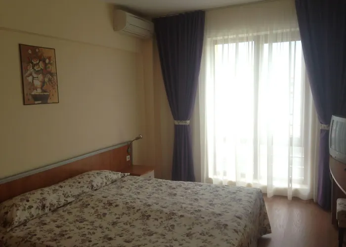 ホテル アトール